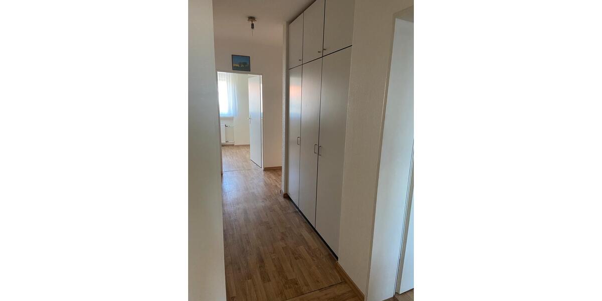 Etagenwohnung Detmold Hakedahl - 4 Zimmer, 82 m&sup2;, 147.000&euro; | Angebot:27156976