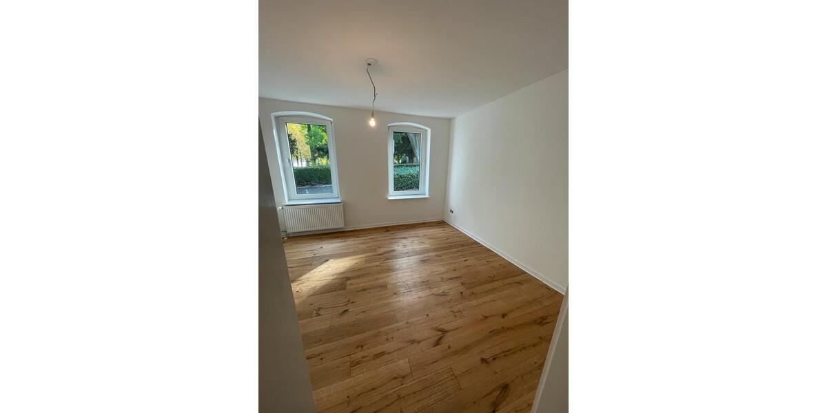 Erdgeschoßwohnung Bielefeld - 5 Zimmer, 87 m&sup2;, 980&euro; | Angebot:25421947