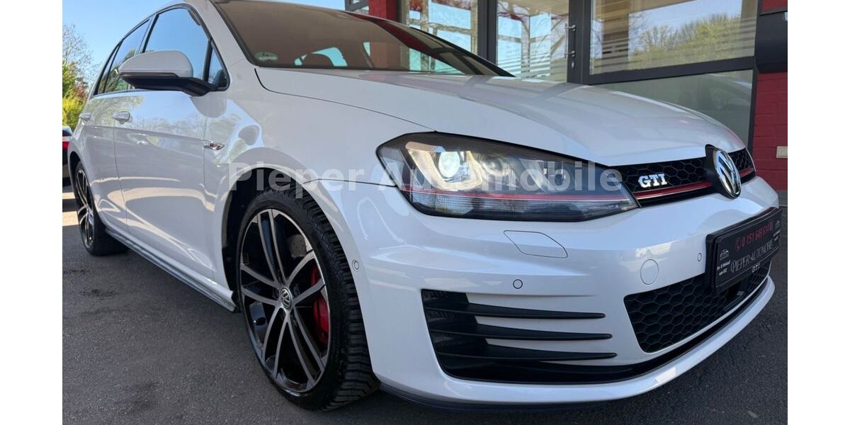 VW Golf 110.000 km 15.990 &euro; Oerlinghausen 33813
