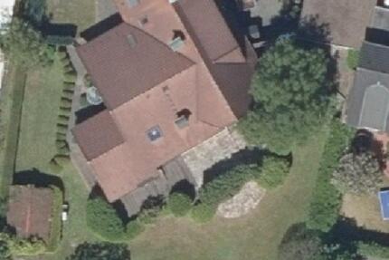 1-2 Familienhaus mit Brandschaden - provisionsfrei 8 zimmer