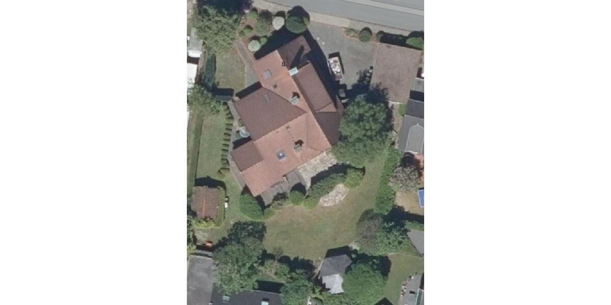 1-2 Familienhaus mit Brandschaden - provisionsfrei 8 zimmer