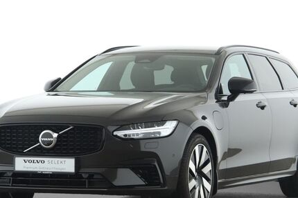 Volvo V90 14.663 km 57.450 € Paderborn 33106