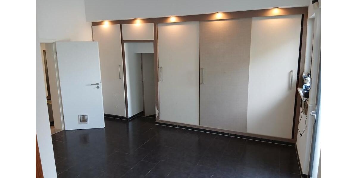 Einfamilienhaus Löhne - 7 Zimmer, 265 m&sup2;, 489.000&euro; | Angebot:27006904