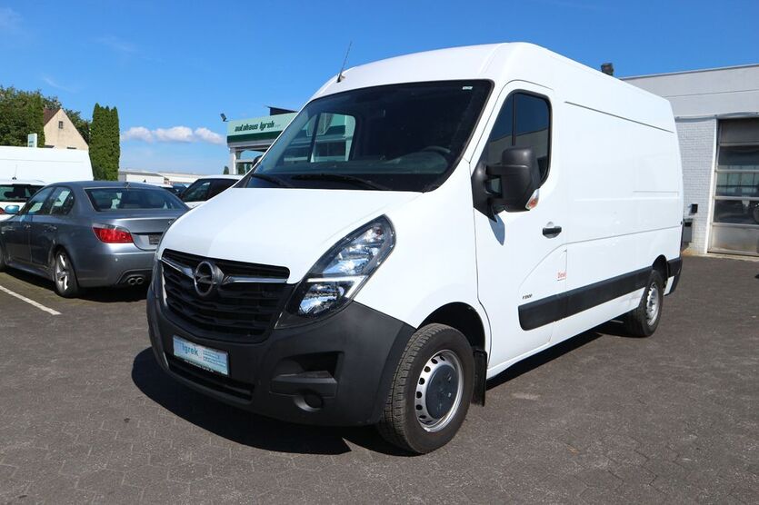 Opel Movano 64.224 km 17.990 € Paderborn Schloß-Neuhaus 33104