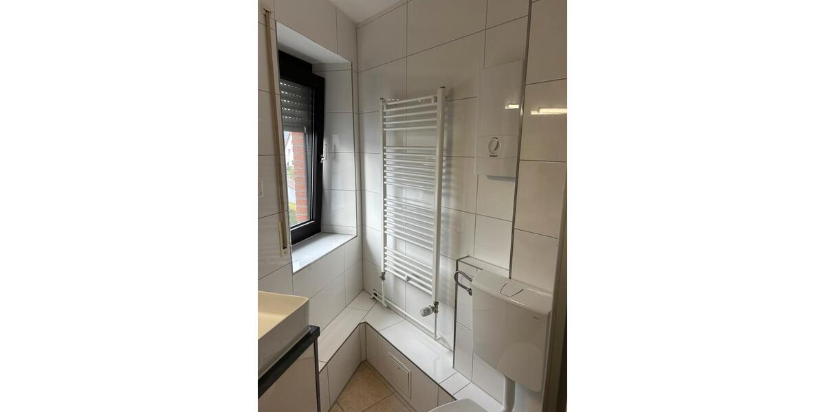 Dachgeschoßwohnung Bielefeld Schildesche - 1 Zimmer, 35 m&sup2;, 500&euro; | Angebot:26423203
