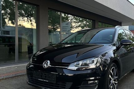 VW Golf 151.000 km 9.399 &euro; Gütersloh 33334