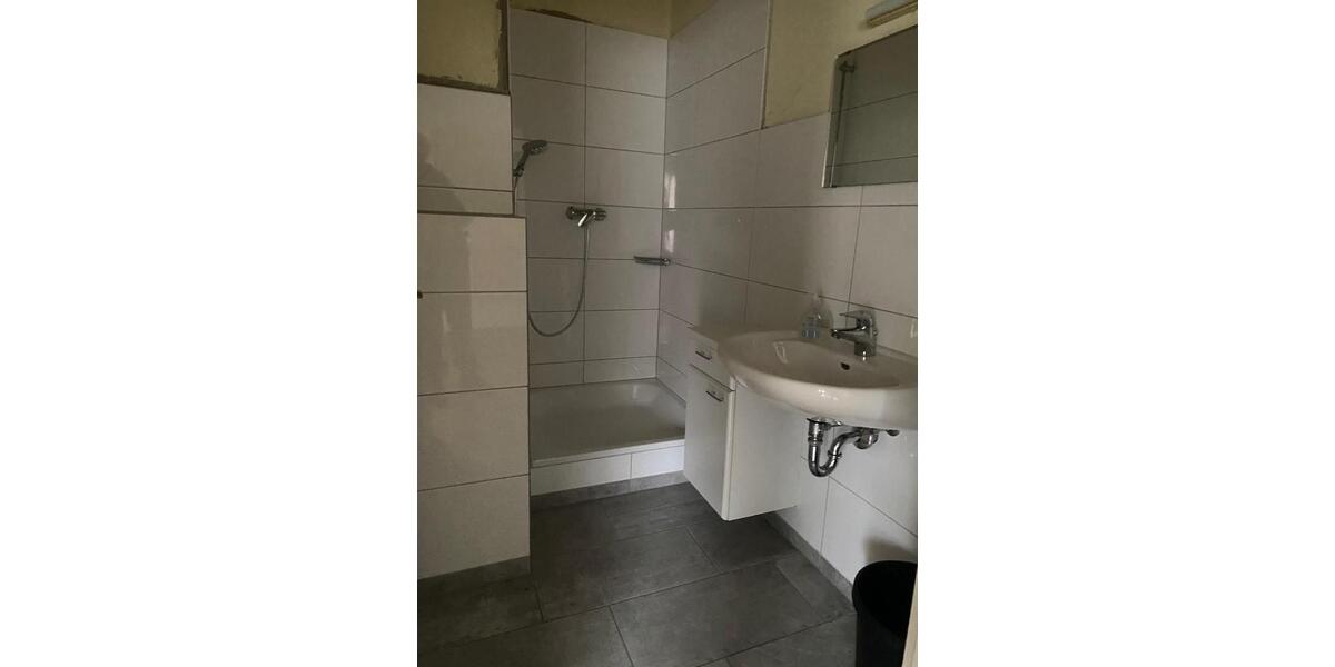 Gewerbeobjekt Bad Salzuflen Biemsen-Ahmsen - 1.300&euro; | Angebot:26479504