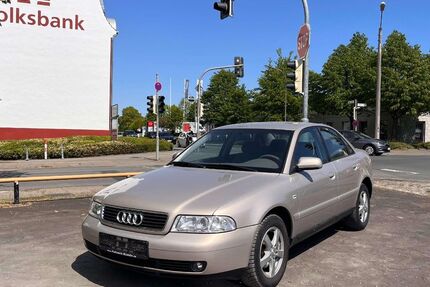 Audi A4 194.000 km 3.000 &euro; Herford 32049