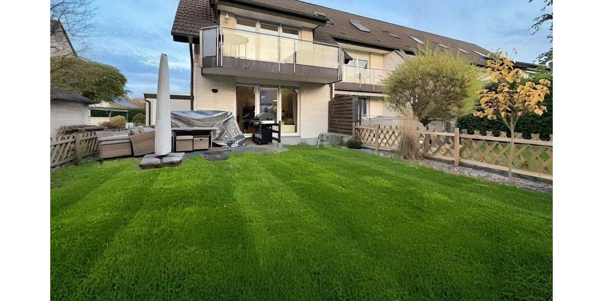 Herford - Zweifamilienhaus in begehrter Lage 5 zimmer