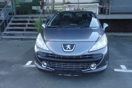 Peugeot 207 176.360 km 1.990 € Paderborn 33104