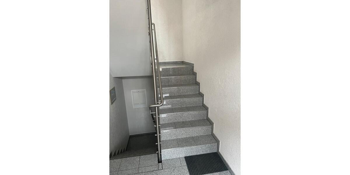 Dachgeschoßwohnung Bad Salzuflen Ehrsen-Breden - 3 Zimmer, 75 m&sup2;, 930&euro; | Angebot:24560342