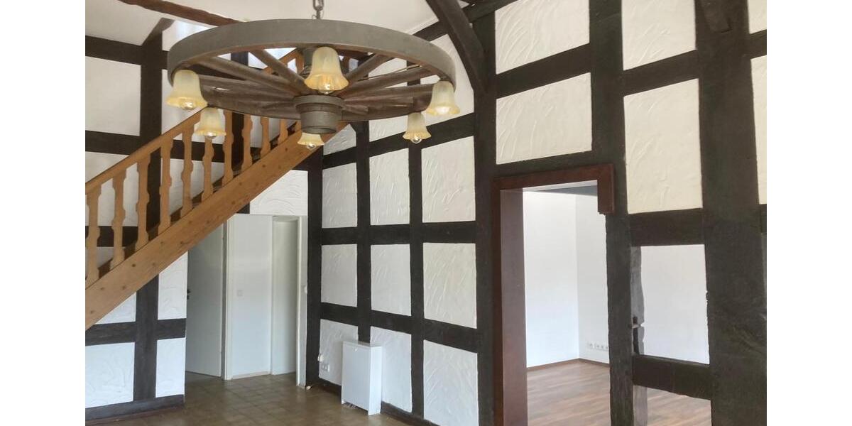 Einfamilienhaus Halle - 7 Zimmer, 157 m&sup2;, 419.000&euro; | Angebot:27167038