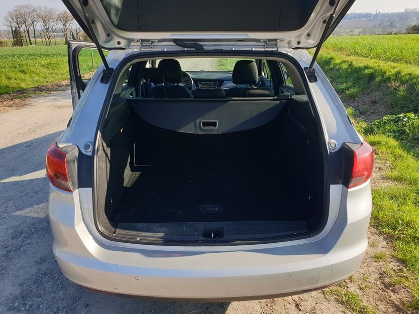 Opel Astra k sports tourer 154.000 km 9.500 € Hiddenhausen 32120