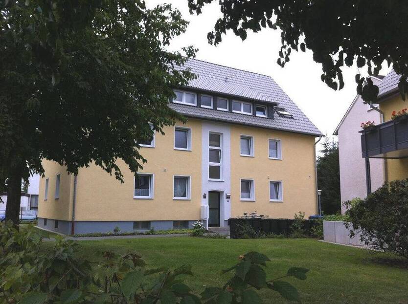3-Zimmer-Erdgeschoßwohnung mit Terrasse!