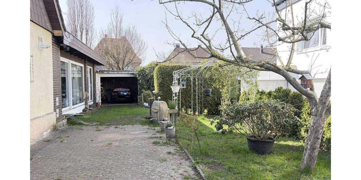 Mehrfamilienhaus, Wohnhaus Lage - 395.000&euro; | Angebot:26903573