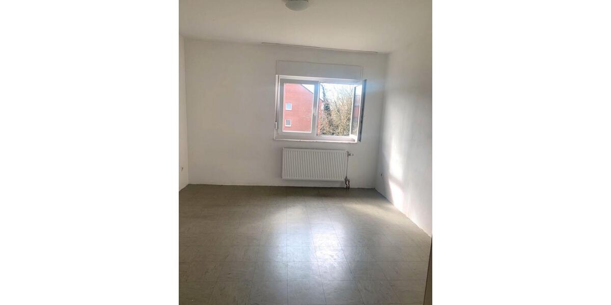 Erdgeschoßwohnung Gütersloh - 5 Zimmer, 100 m&sup2;, 1.000&euro; | Angebot:26139114