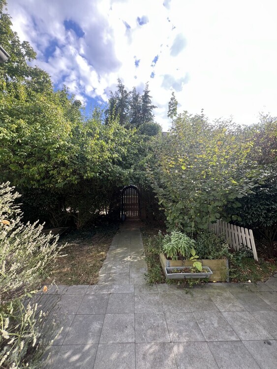 Charmantes Einfamilienhaus in Toplage zur Innenstadt! Separat erhältlich weitere ca. 566m² Baufläche 5 zimmer