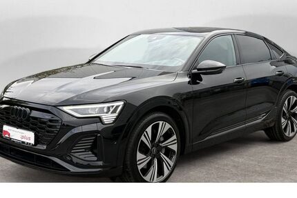 Audi Q8 e-tron 49.795 km 65.810 € Detmold 32756