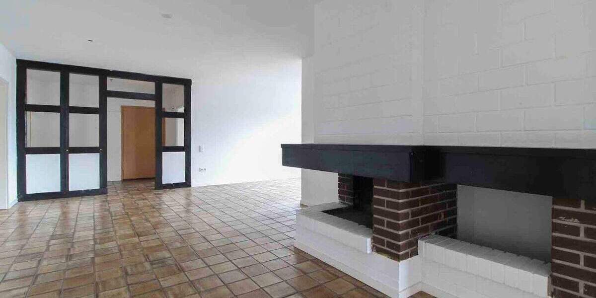 Zentral gelegen: 4,5-Zimmer-Wohnung mit Balkon, Stellplatz & Fußbodenheizung - provisionsfrei 4 zimmer