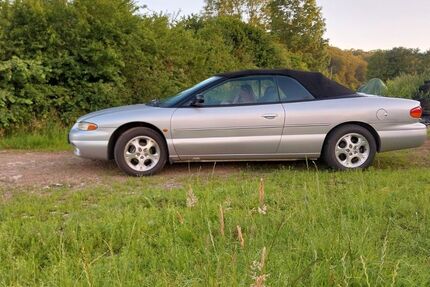 Chrysler Stratus 160.000 km 2.300 &euro; Detmold 32758