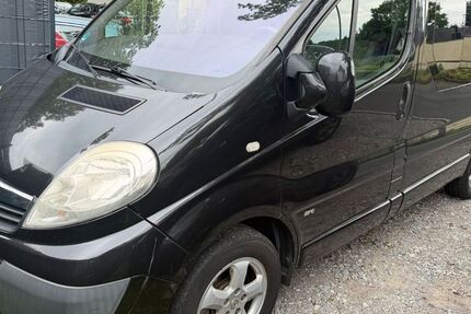 Opel Vivaro 267.000 km 10.900 &euro; Bielefeld 33659