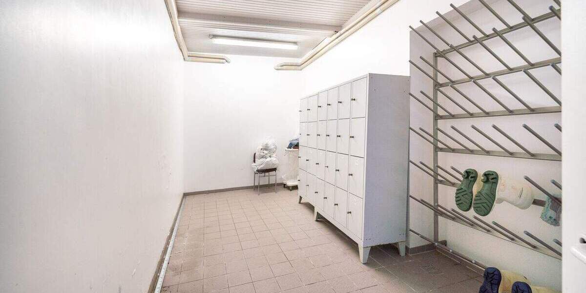 Vielseitige Gewerbefläche für Ihr Business | 1.489m² Nutzfläche | 155m² Büro | 4.904m² Grundstück zimmer