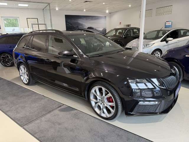 Skoda Octavia 162.308 km 16.900 &euro; Detmold 32760