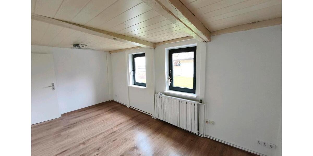 Erdgeschoßwohnung Lemgo - 2 Zimmer, 40 m&sup2;, 330&euro; | Angebot:25641580