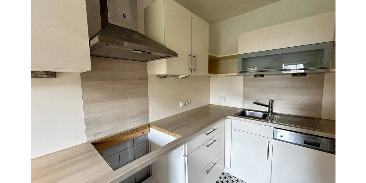 Mehrfamilienhaus, Wohnhaus Lage - 7 Zimmer, 208 m&sup2;, 339.000&euro; | Angebot:26881737