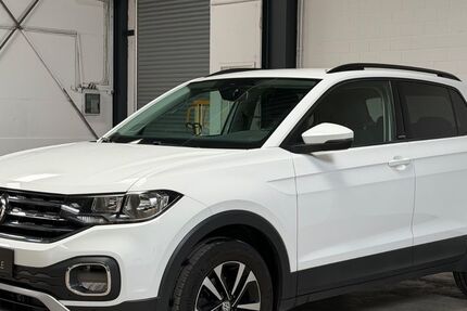 VW T-Cross 127.250 km 12.990 &euro; Bielefeld 33649