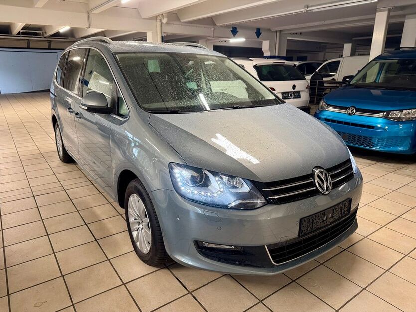 VW Sharan 209.600 km 13.999 € Bielefeld 33613