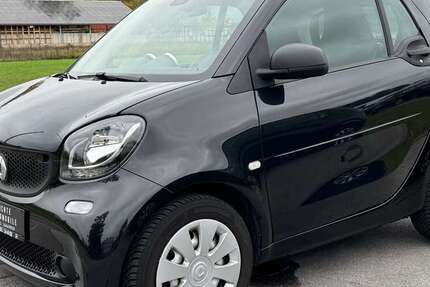 Smart forTwo 46.798 km 9.900 € Bielefeld 33649