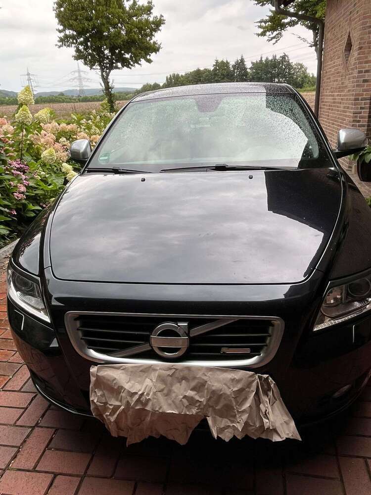 V50