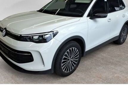 VW Tiguan 20.983 km 31.780 &euro; Lemgo 32657