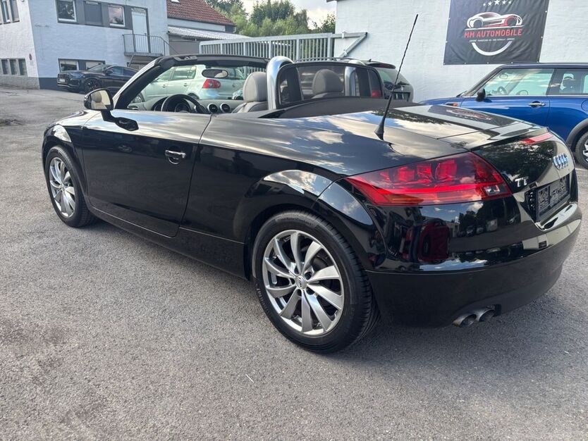 Audi TT 134.600 km 9.290 € Detmold 32758