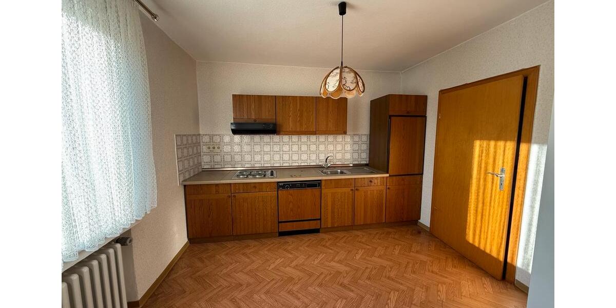 Einfamilienhaus Herford Falkendiek - 8 Zimmer, 170 m&sup2;, 1.500&euro; | Angebot:25352186