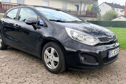 Kia Rio 183.000 km 4.999 &euro; Gütersloh 33332
