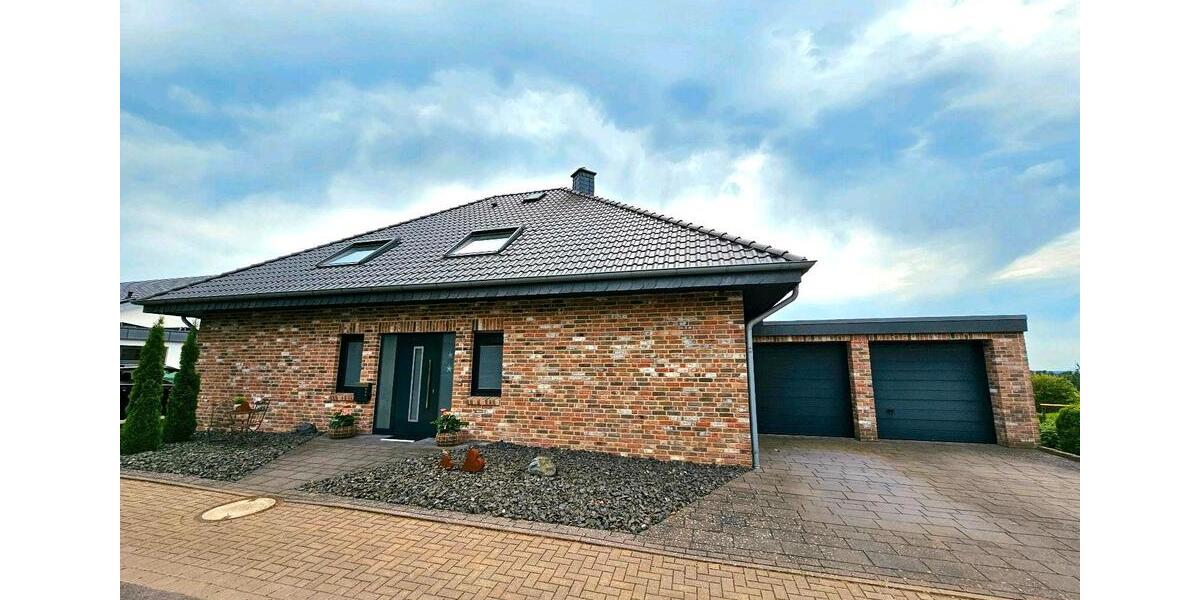 Einfamilienhaus Hüllhorst - 6 Zimmer, 193 m&sup2;, 600.000&euro; | Angebot:26879557