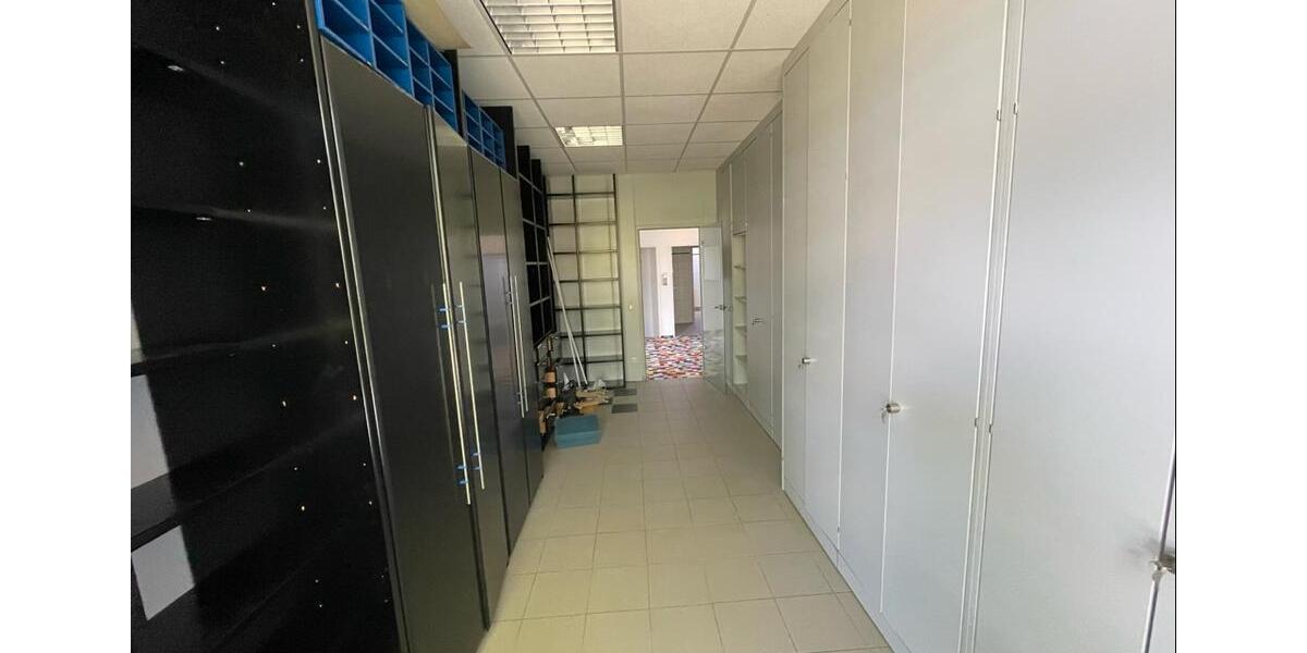 Gewerbeobjekt Detmold Hakedahl - 2.175&euro; | Angebot:25238815