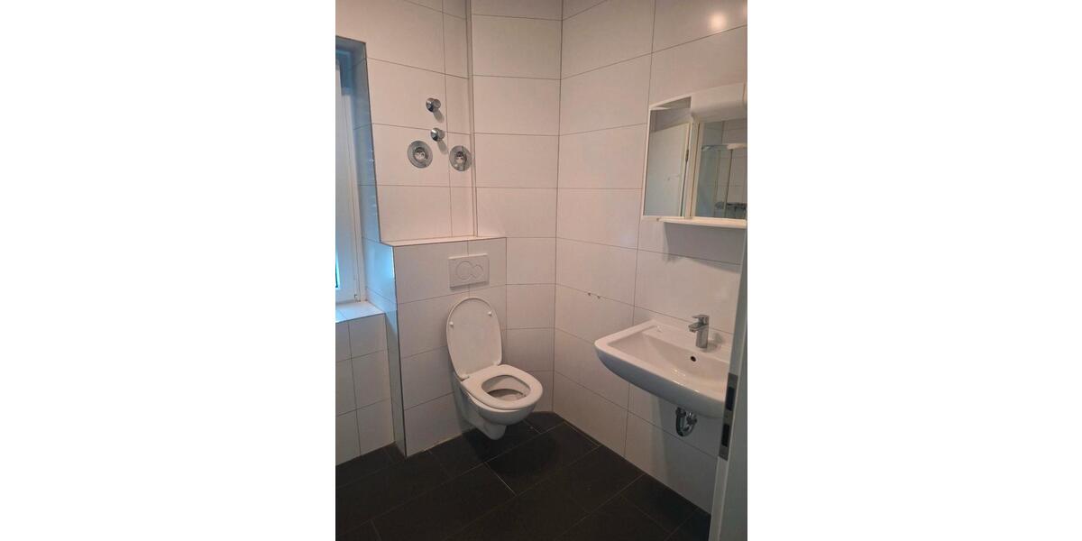 Erdgeschoßwohnung Hiddenhausen - 3 Zimmer, 83 m&sup2;, 750&euro; | Angebot:26414776