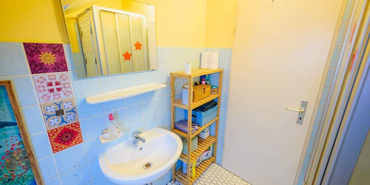 Reihenmittelhaus Leopoldshöhe Schuckenbaum - 8 Zimmer, 221 m&sup2;, 339.000&euro; | Angebot:25669161