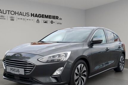 Ford Focus 43.407 km 13.950 € Versmold 33775