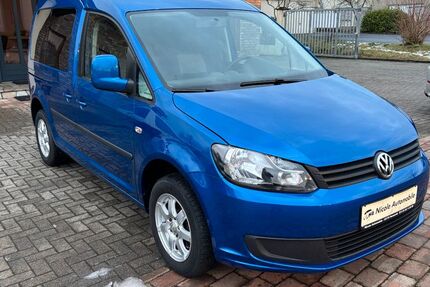 VW Caddy 168.000 km 8.200 &euro; Versmold 33775