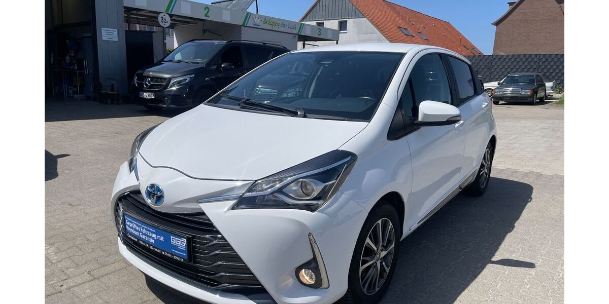 Toyota Yaris 94.500 km 13.200 &euro; Hilter a.T.W. 49176