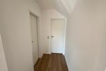 Frisch renovierte 2-ZimmerDachgeschoßwohnung in unmittelbarer Nähe zum HDZ.
