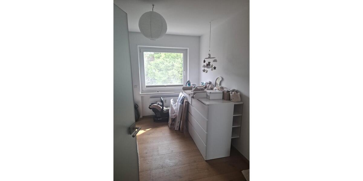 Etagenwohnung Bielefeld Schildesche - 3 Zimmer, 96 m&sup2;, 925&euro; | Angebot:26399863