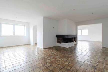 Wohnung zum Kaufen in Halle (Westfalen) 280.000 € 171 m² 4.5 zimmer