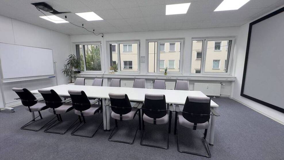 Büroraum Arbeitsplätze im Coworking Space am Jahnplatz von Bielefeld - All-in-Miete