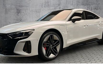 Audi RS e-tron GT 70.100 km 64.750 € Paderborn 33100
