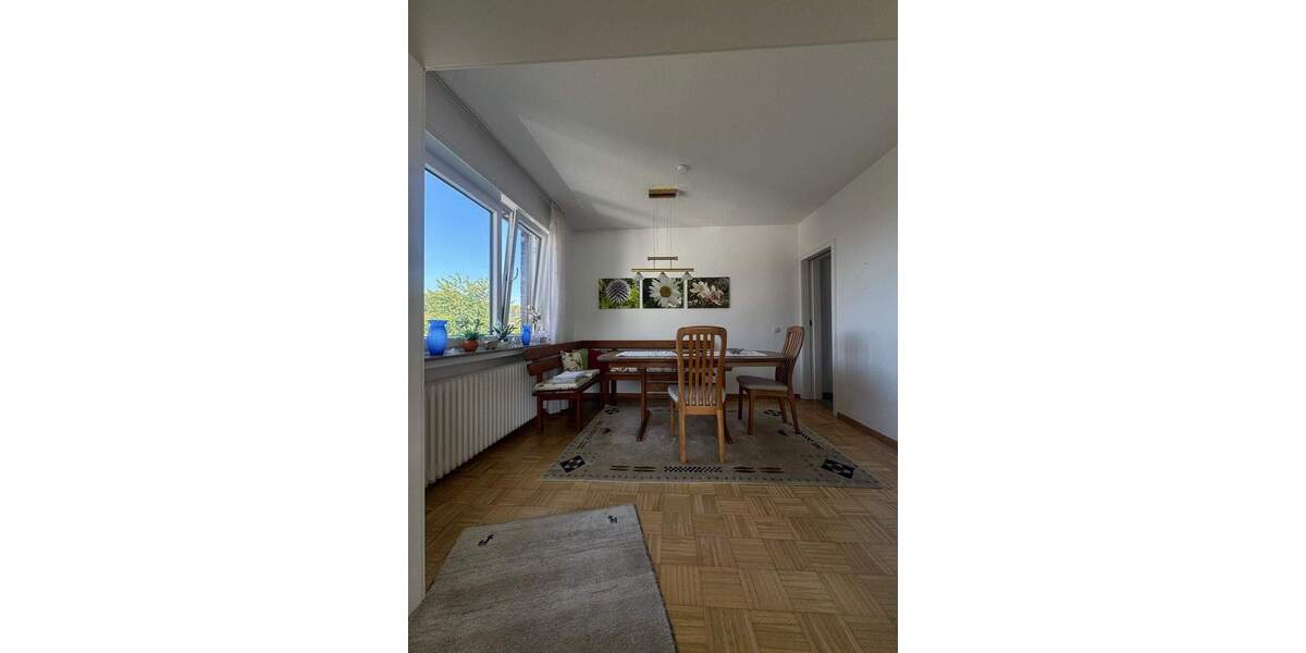 Gepflegte Wohnung mit Charme – großzügig, hell und mit Balkon in begehrter Lage von Brackwede 3 zimmer